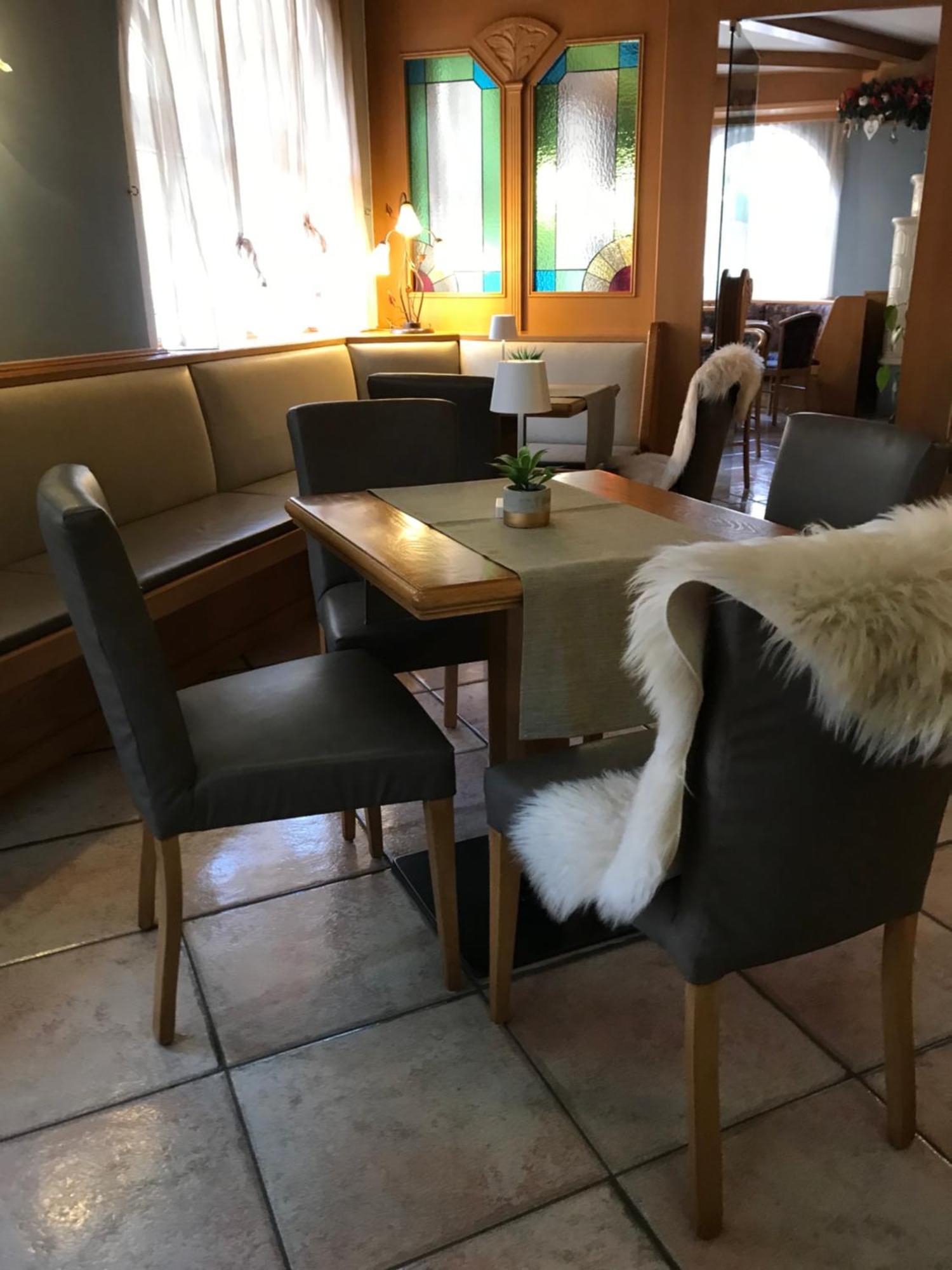 Hotel Michela Male Bagian luar foto
